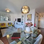 Kiara's Cantinho Do Mar By Rentallido Daire