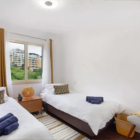 Apartment Kiara's Cantinho Do Mar - Sea View Funchal (Madeira)