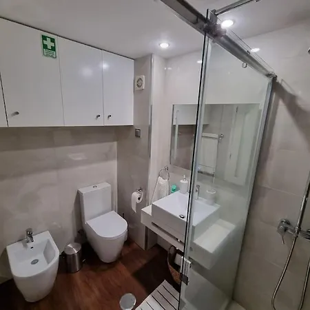 Kiara's Cantinho Do Mar By Rentallido * Funchal (Madeira)